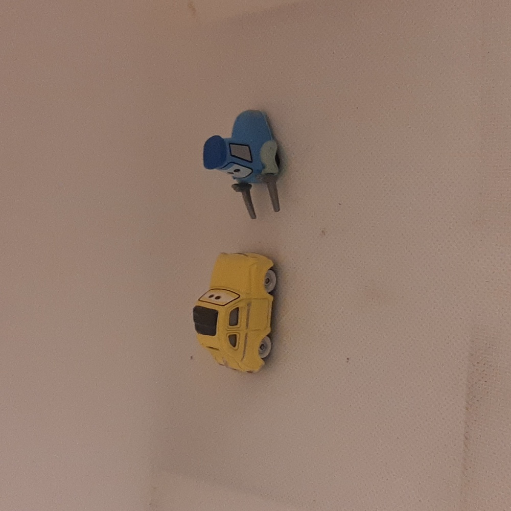 2 pc Cars 3 Luigi and Guido Diecast cars